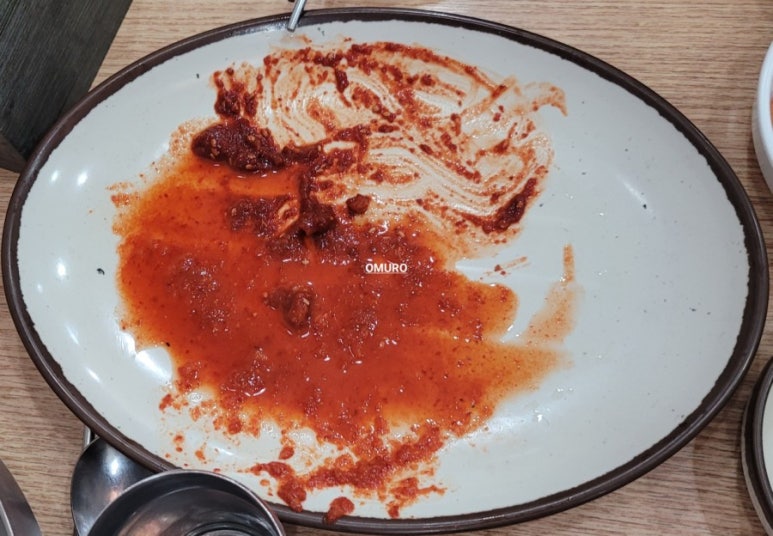 충무김밥손칼국수 이미지