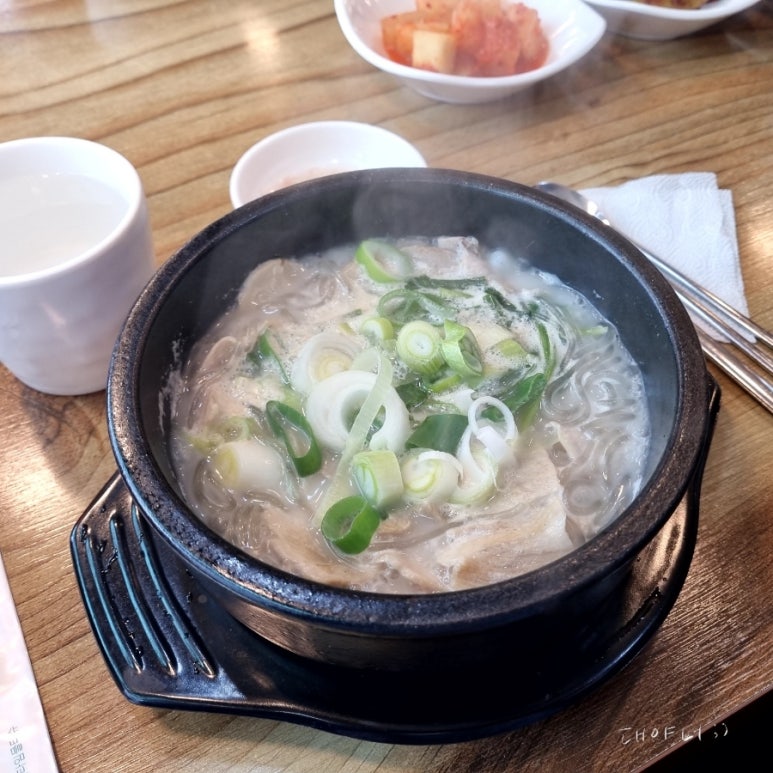 만천수육국밥 이미지