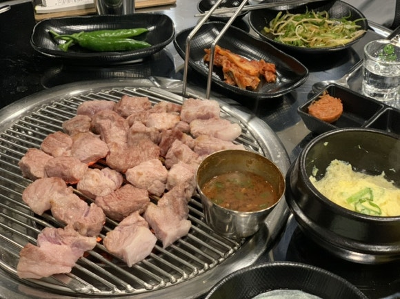 열정돼지 이미지