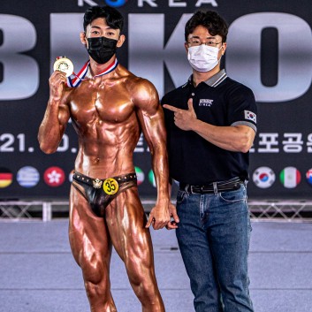 현피티샵 이미지