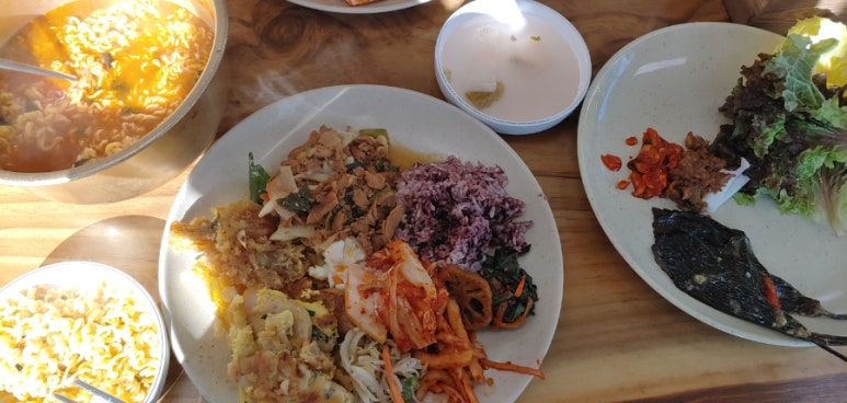 섬마을 한식뷔페 이미지