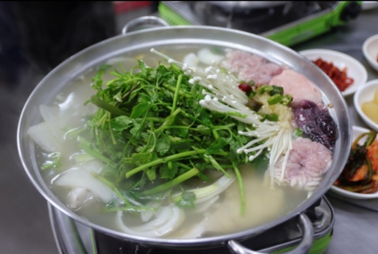 모듬내식당 이미지