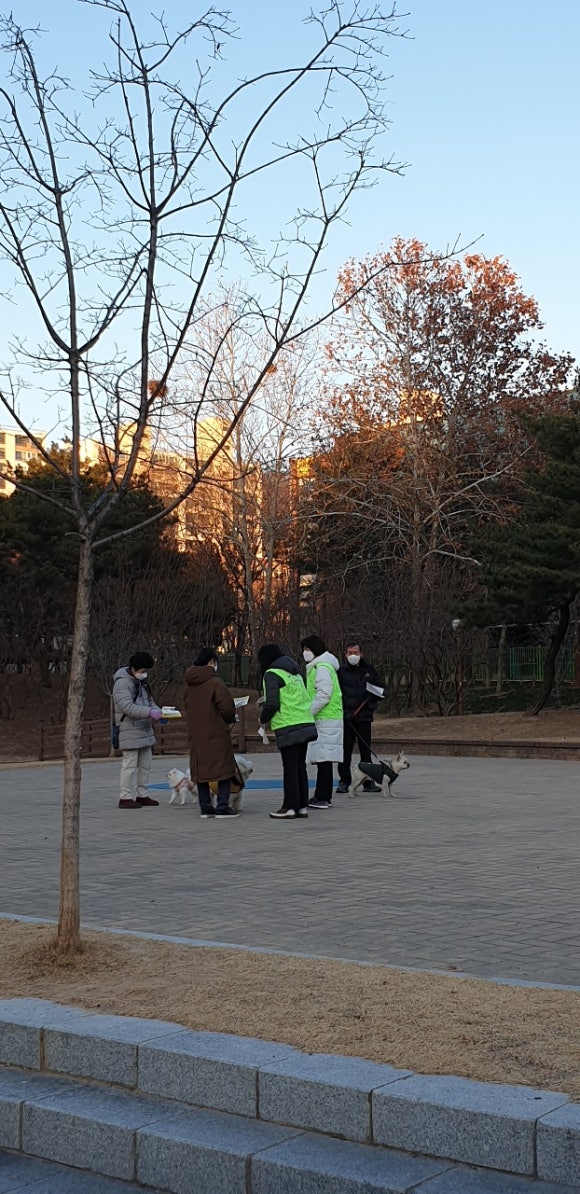 와룡(아래)공원 이미지