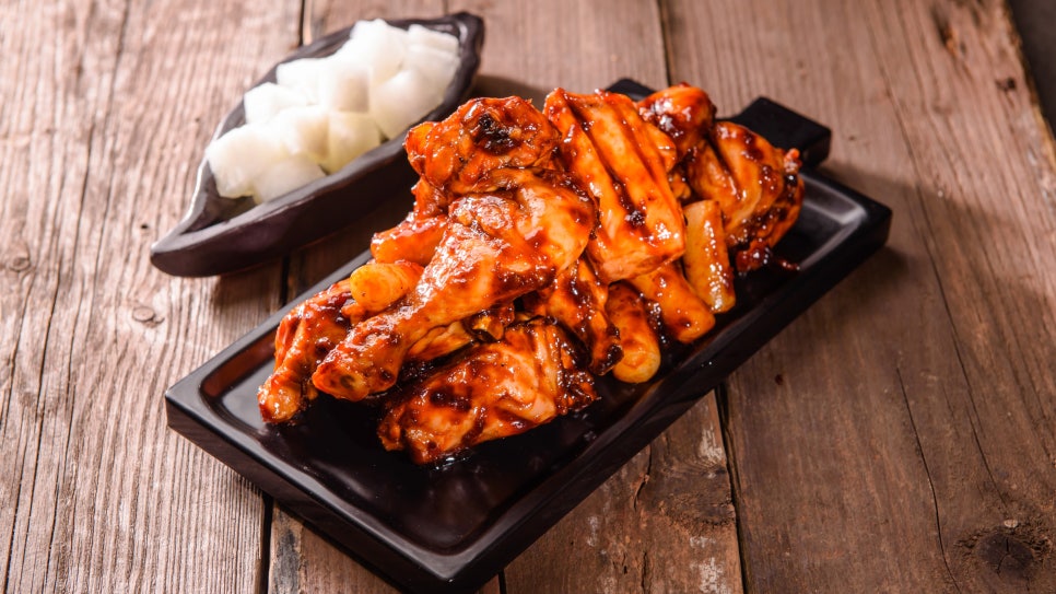 숯양두마리치킨 이미지