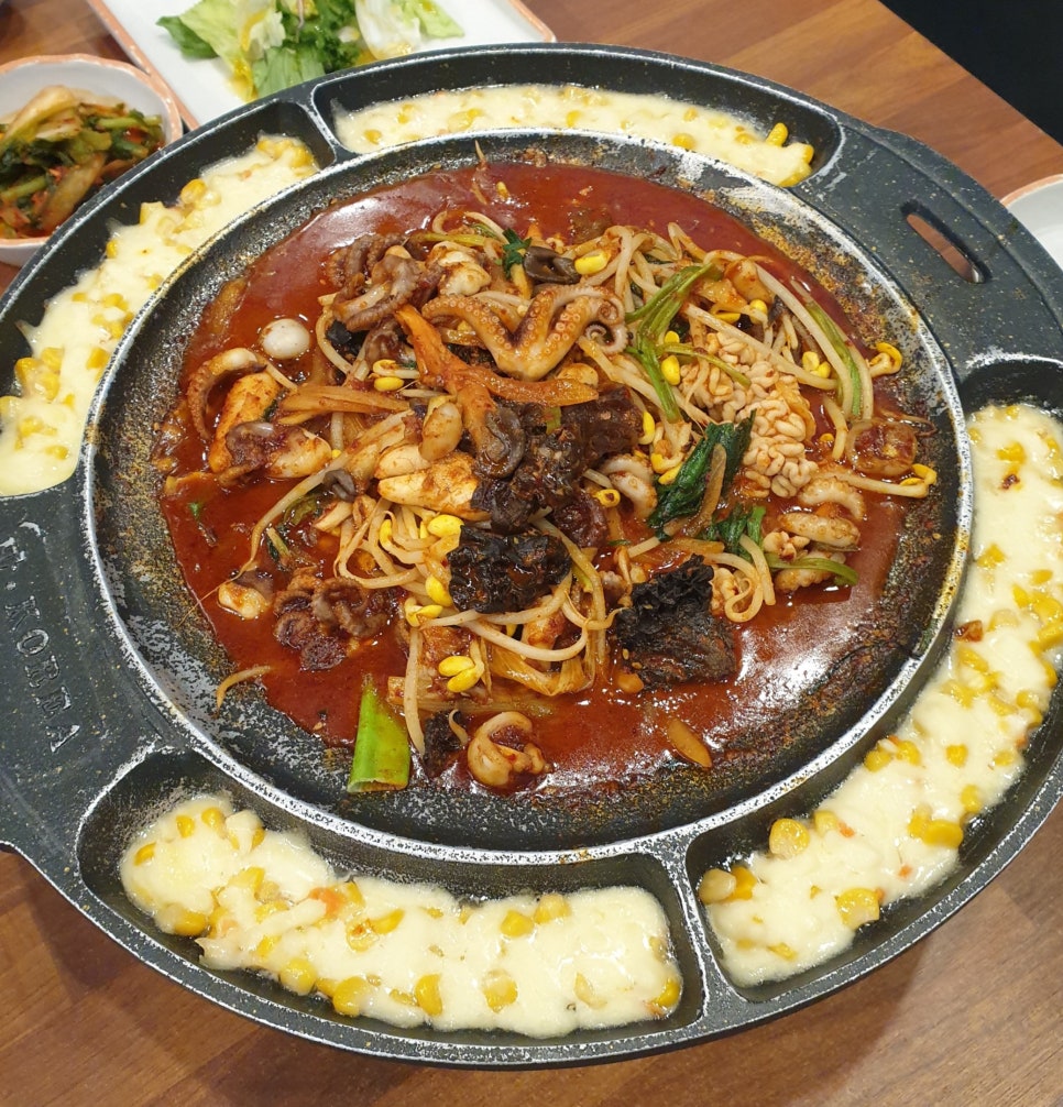 불맛나직화낙지쭈꾸미 이미지