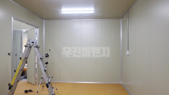 부착이앤지 이미지