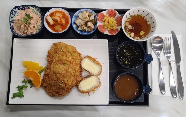 도돈돈까스 이미지