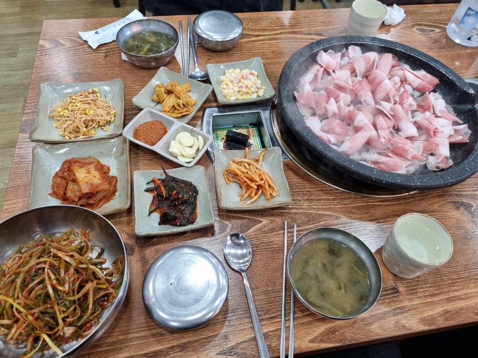 대흥솥뚜껑삼겹살 이미지