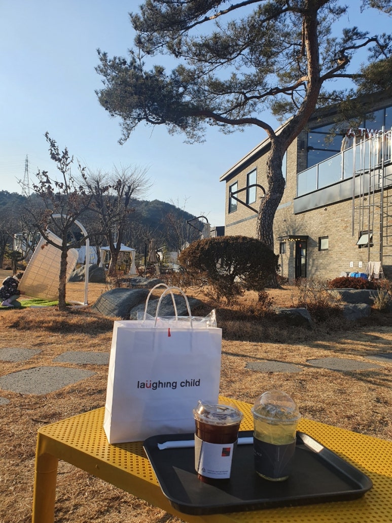 투썸플레이스왜관매원리점 이미지