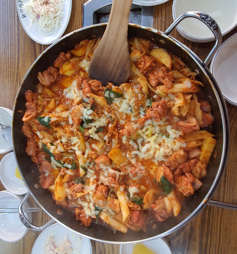 닭이봉닭갈비평촌 이미지