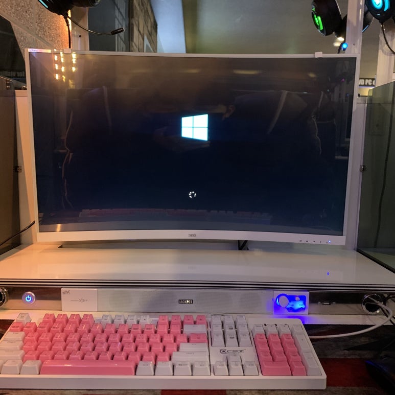 크라우드pc송촌점 이미지
