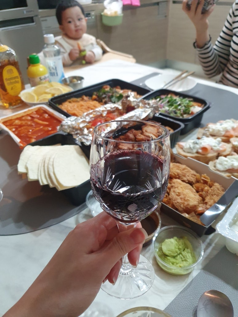 아띠꼬꼬 이미지