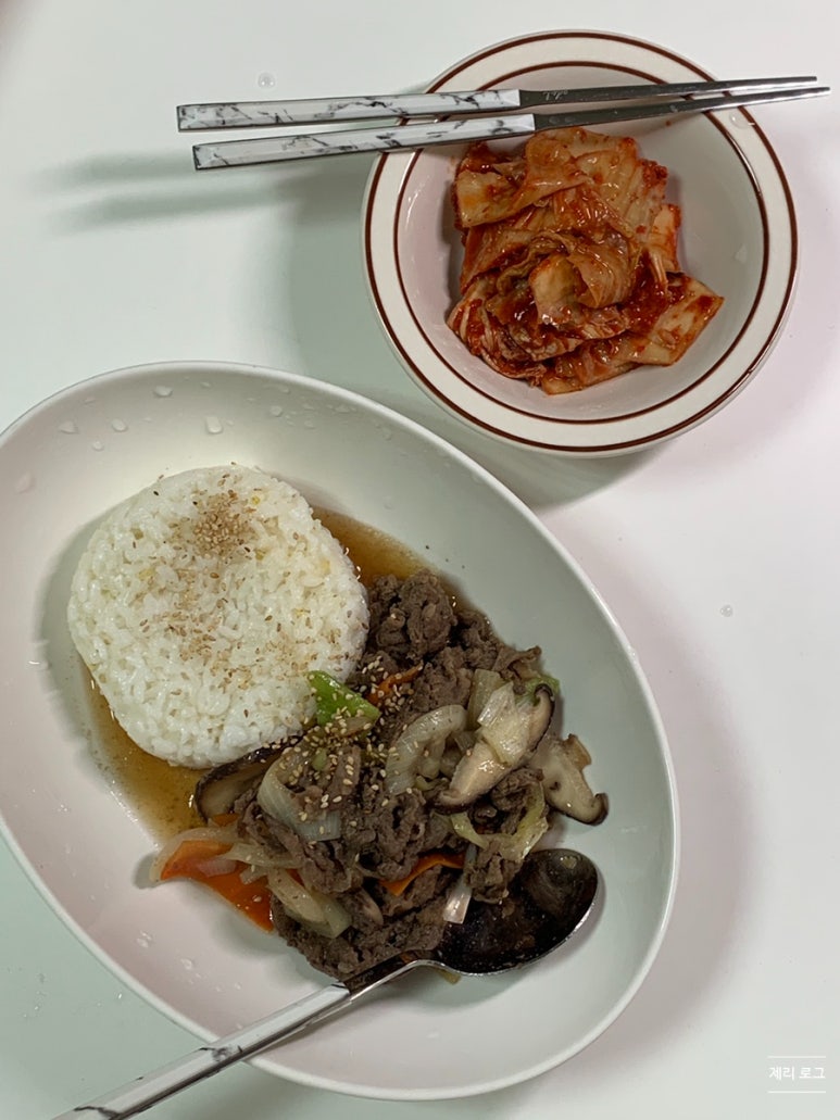 민영이네 김치 이미지