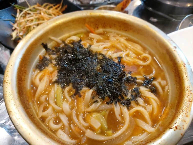 돈우람 이미지