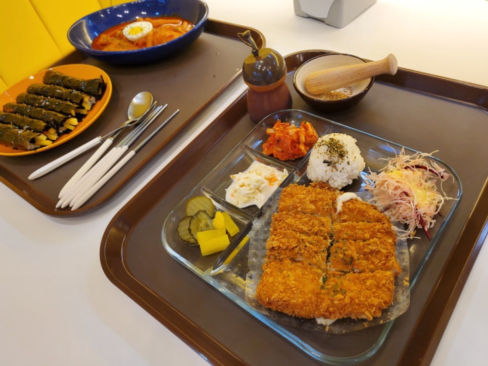 꼬마김밥돈가스 이미지
