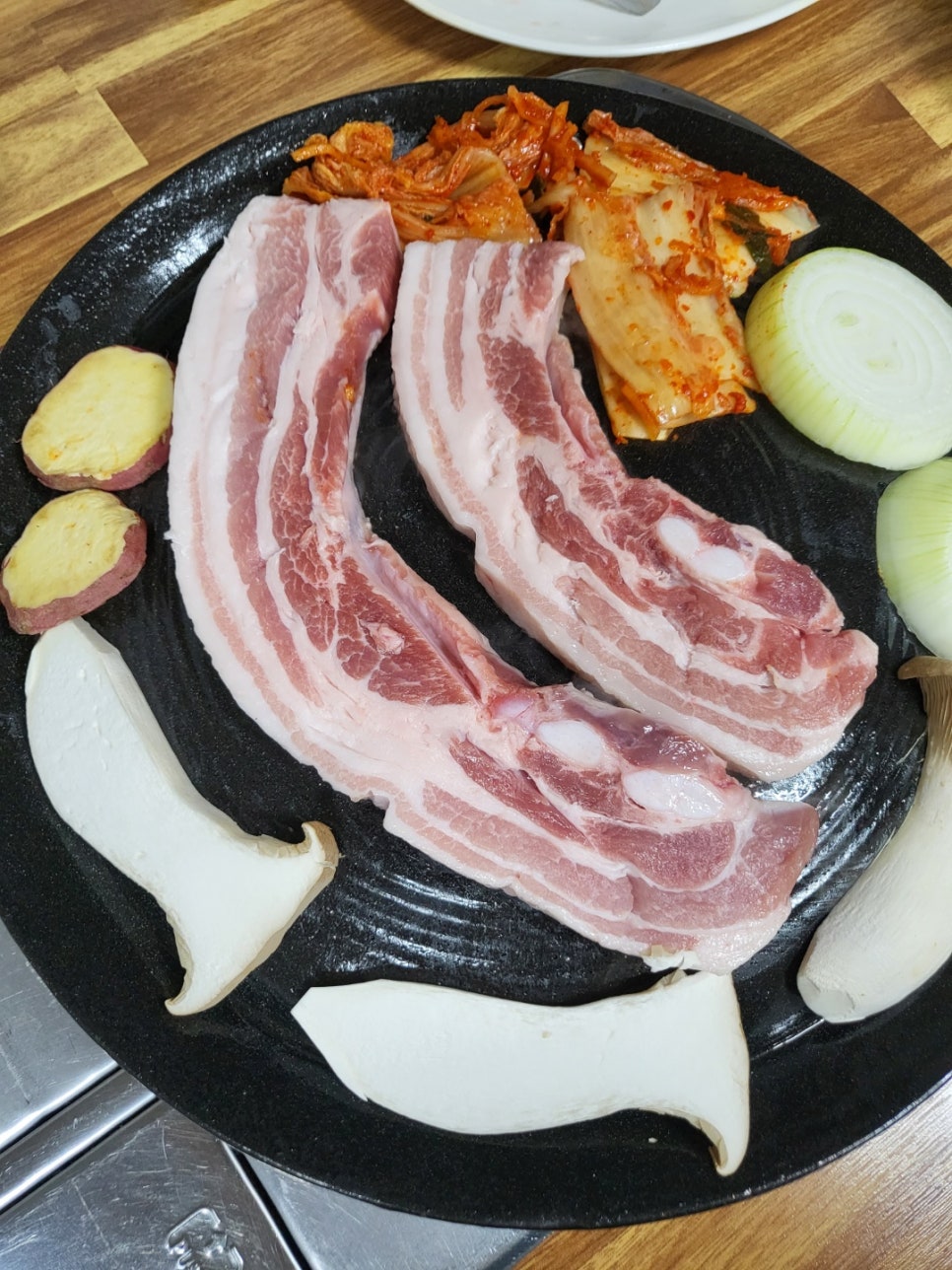 희야네솥뚜껑삼겹살 이미지