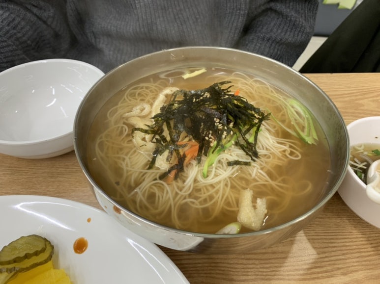 전통삼장국수 이미지