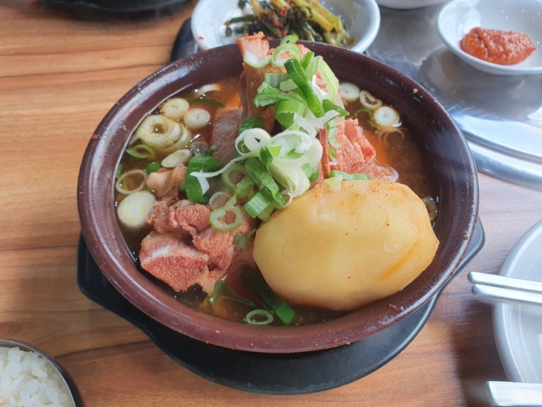 원조감자탕일미집 역삼점 이미지