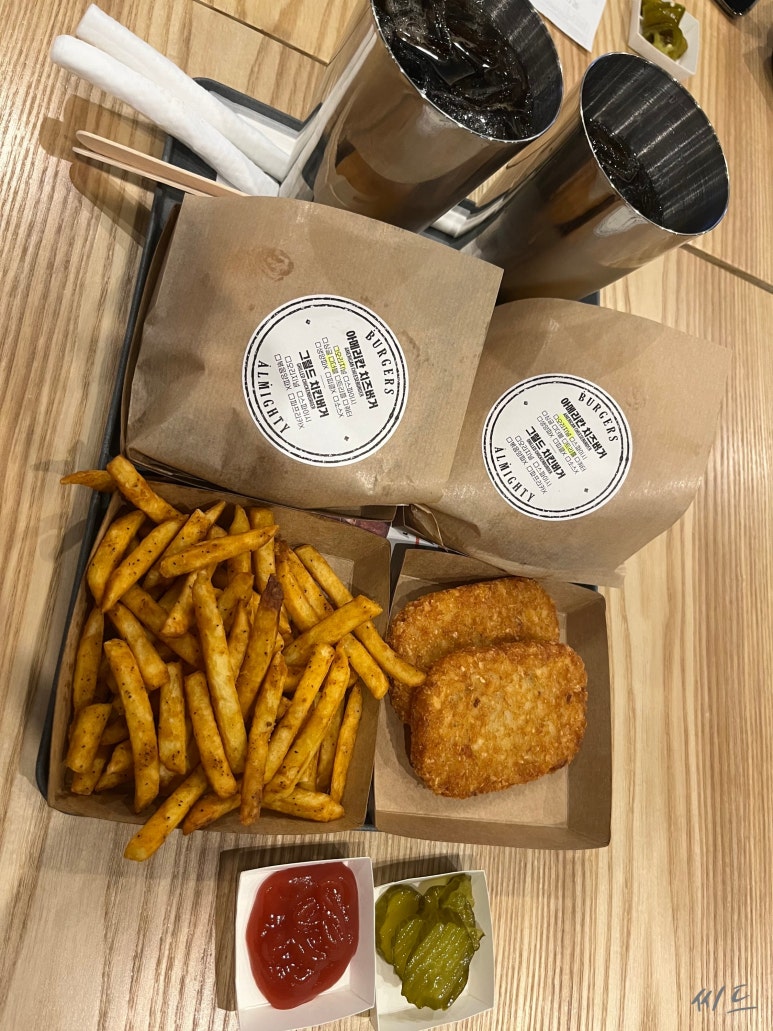 아메리칸치즈버거 이미지