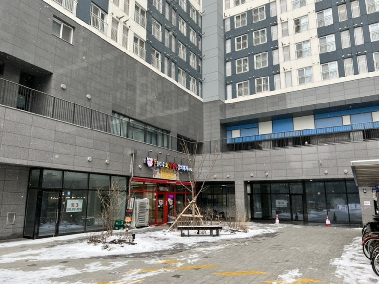 돈돼지유 생삼겹살 이미지