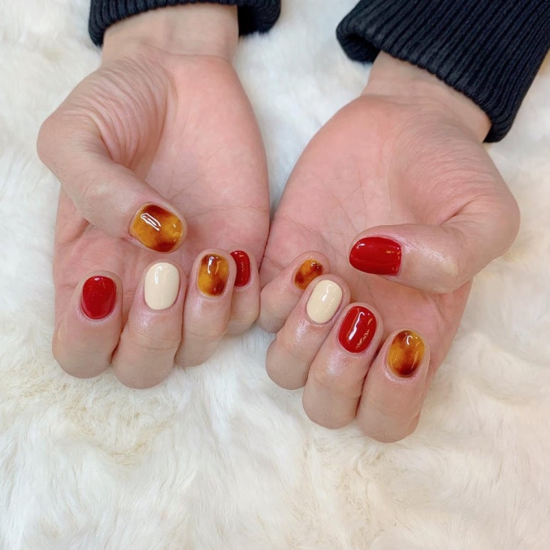 GLOW NAIL(글로우네일) 이미지