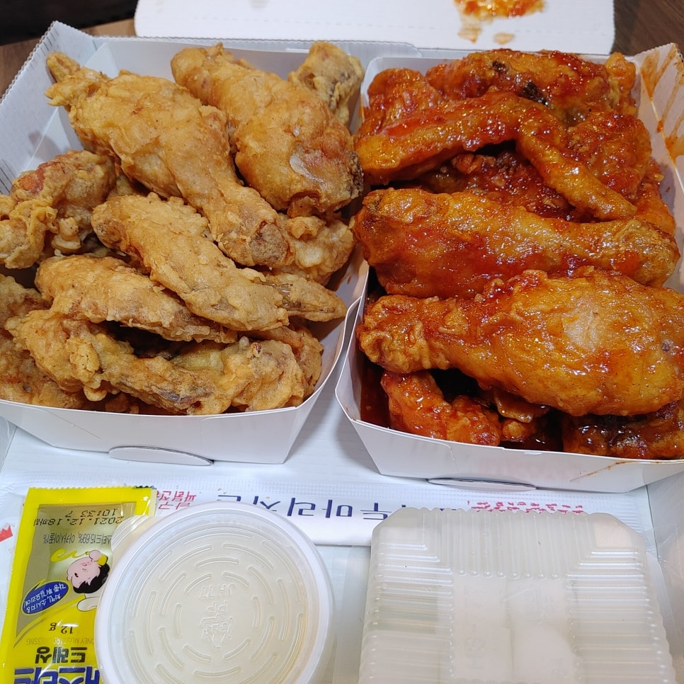 콤비두마리치킨 이미지