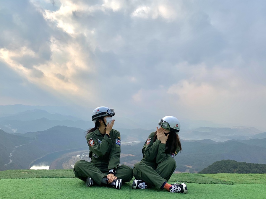 더쎈패러글라이딩 이미지