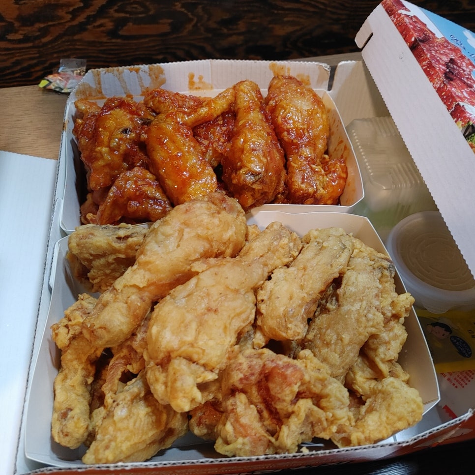 콤비두마리치킨 이미지