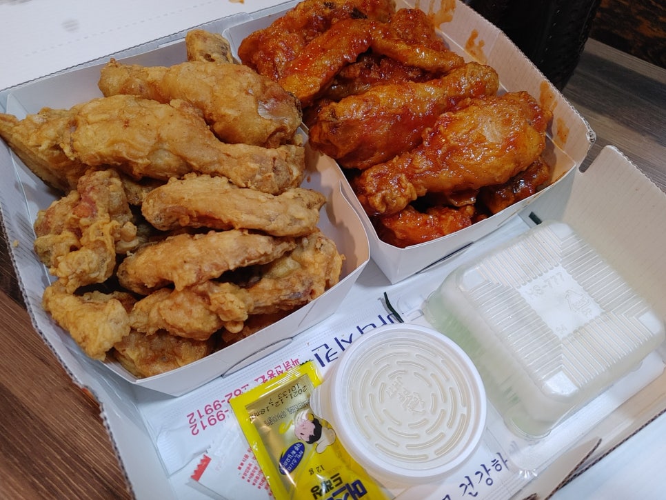 콤비두마리치킨 이미지