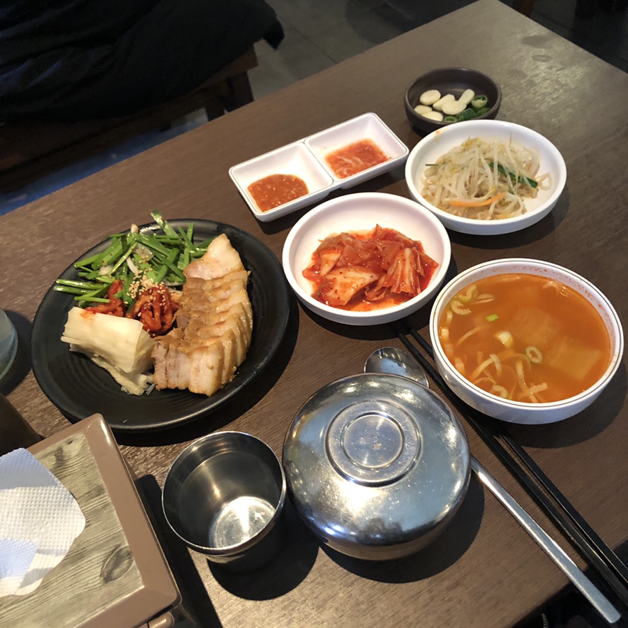 무아국수보쌈 이미지