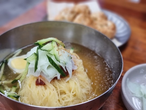 함버지기밀면 이미지