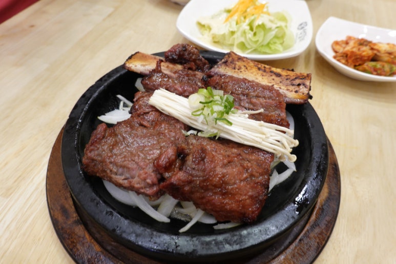 홍가육회 이미지