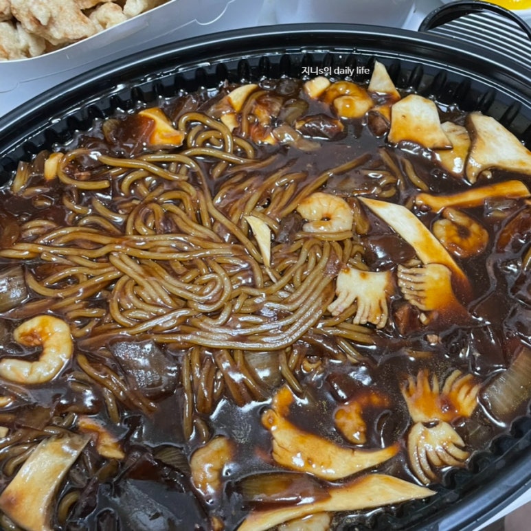 대풍쟁반짜장 이미지