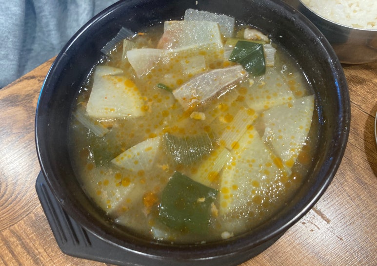 토담가마솥소고기국밥 이미지