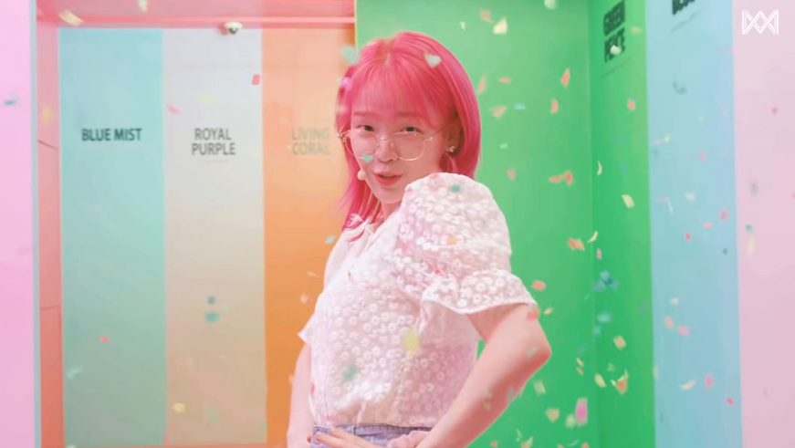 래쉬걸 이미지