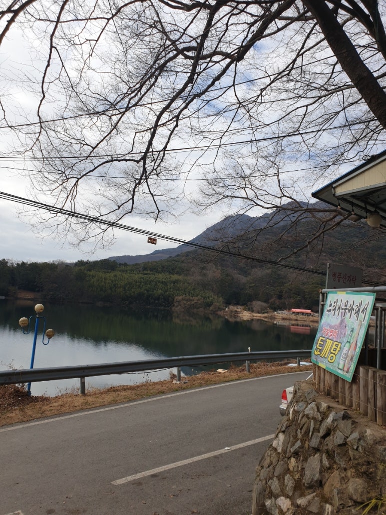 병풍산자락느티나무아래서 이미지