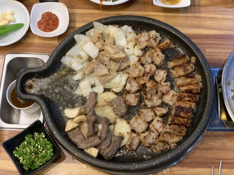 돌고래양곱창 이미지