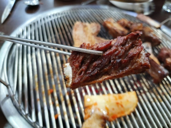 참나무생고기숯불구이 이미지
