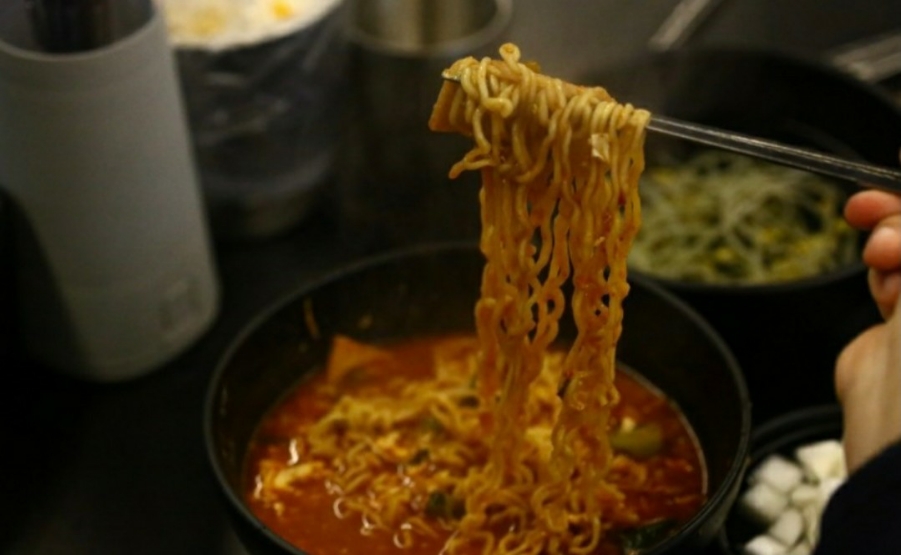 부가네얼큰이 이미지