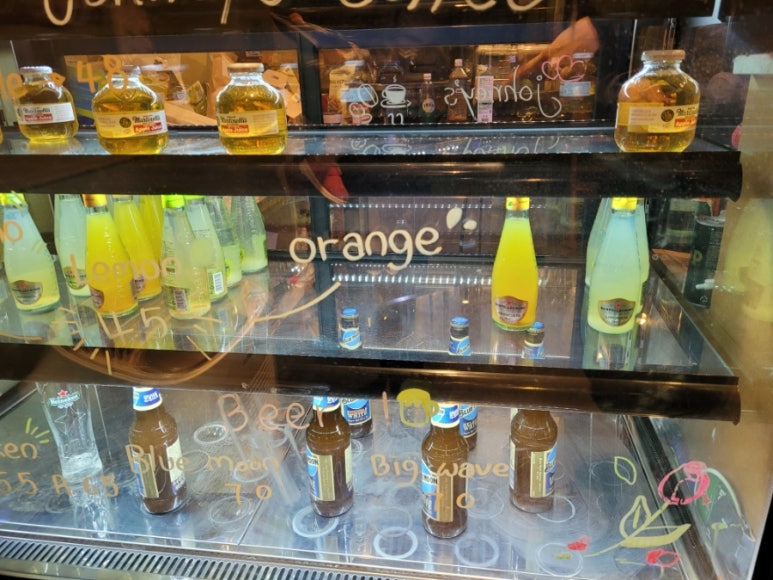 쟈니스커피 이미지
