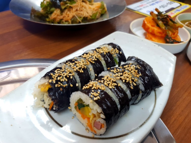 굴룽굴룽라탄작업실 이미지