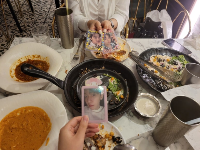 레베카 윤 이미지