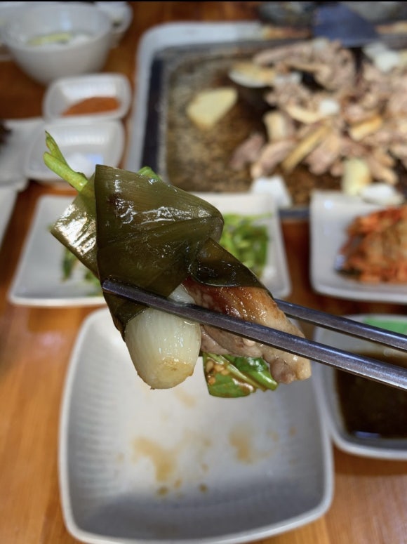 까치골오리돌구이 이미지