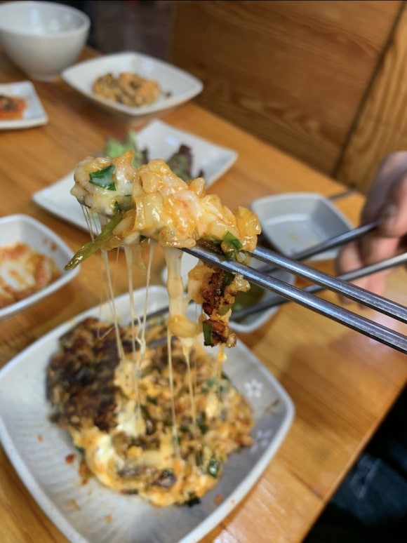 까치골오리돌구이 이미지