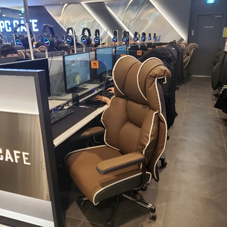 큐PC방 이미지