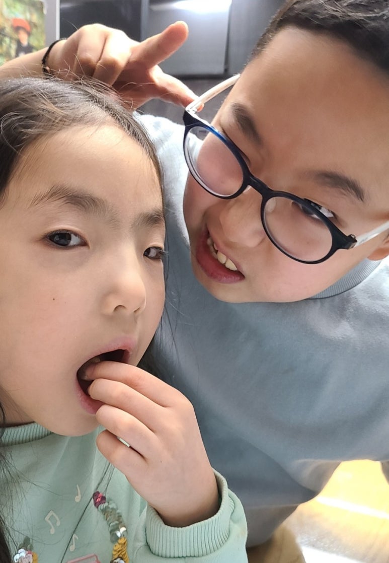 우아유 이미지
