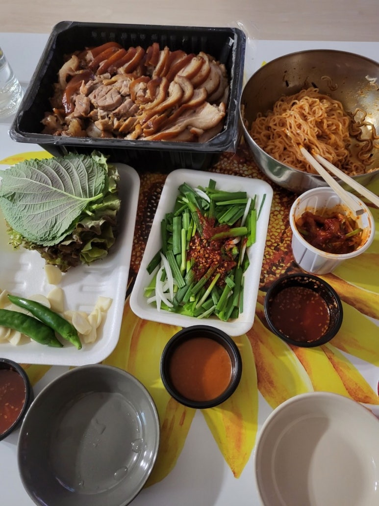 박찬환수제족발 이미지