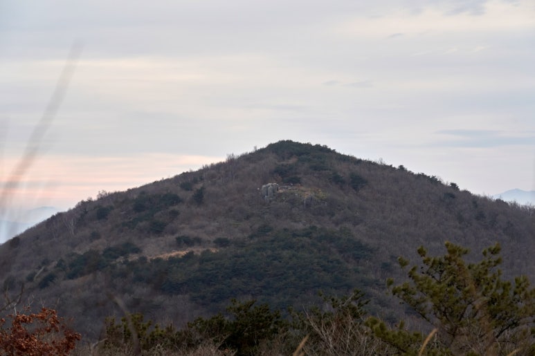 차가운새벽 이미지