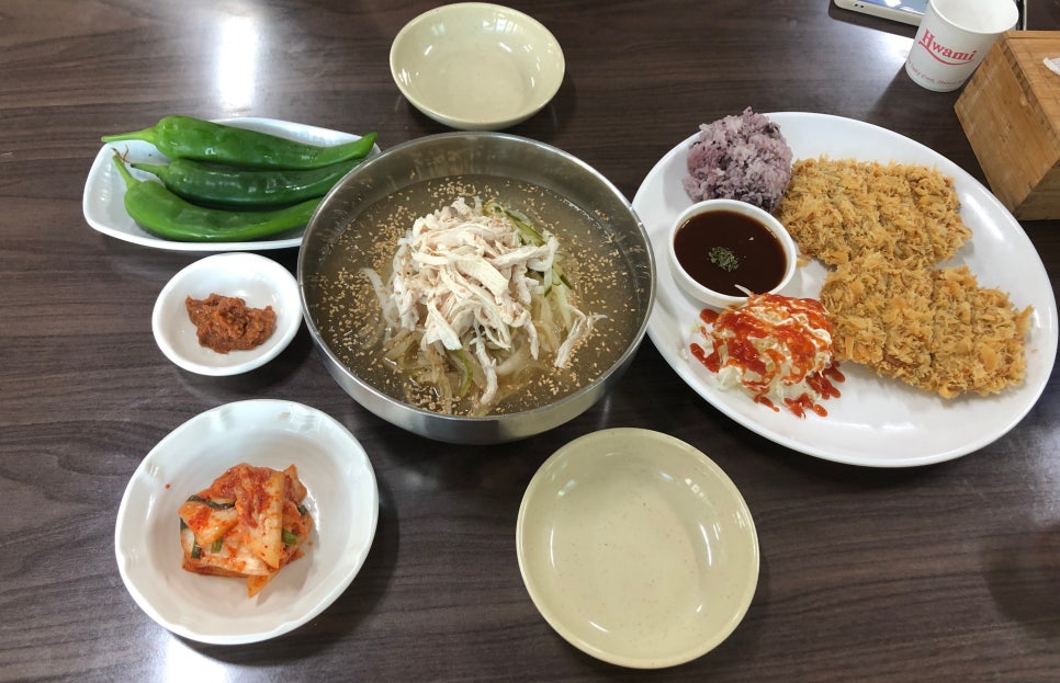 부뚜막초계국수 이미지