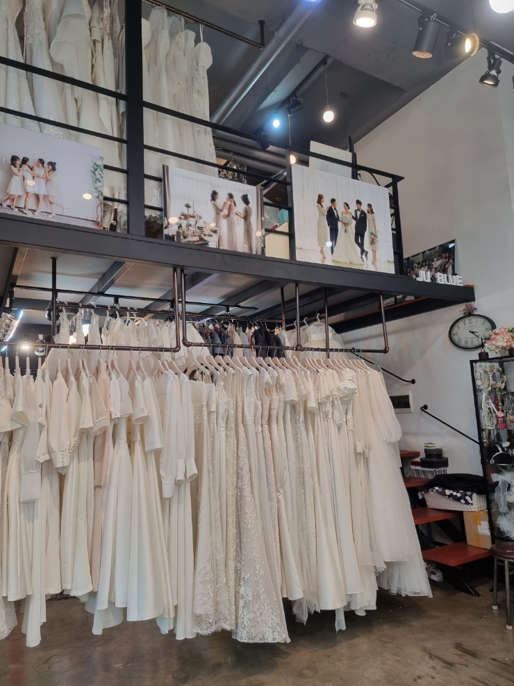 쥬블루드레스 이미지
